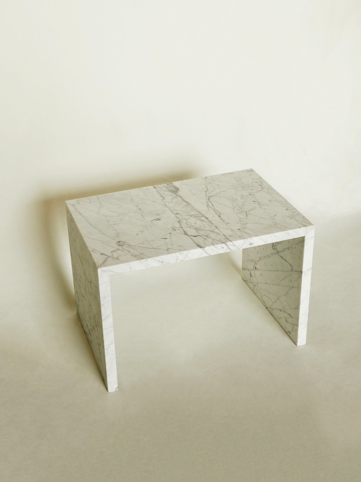 NESTING TABLE — no. 02