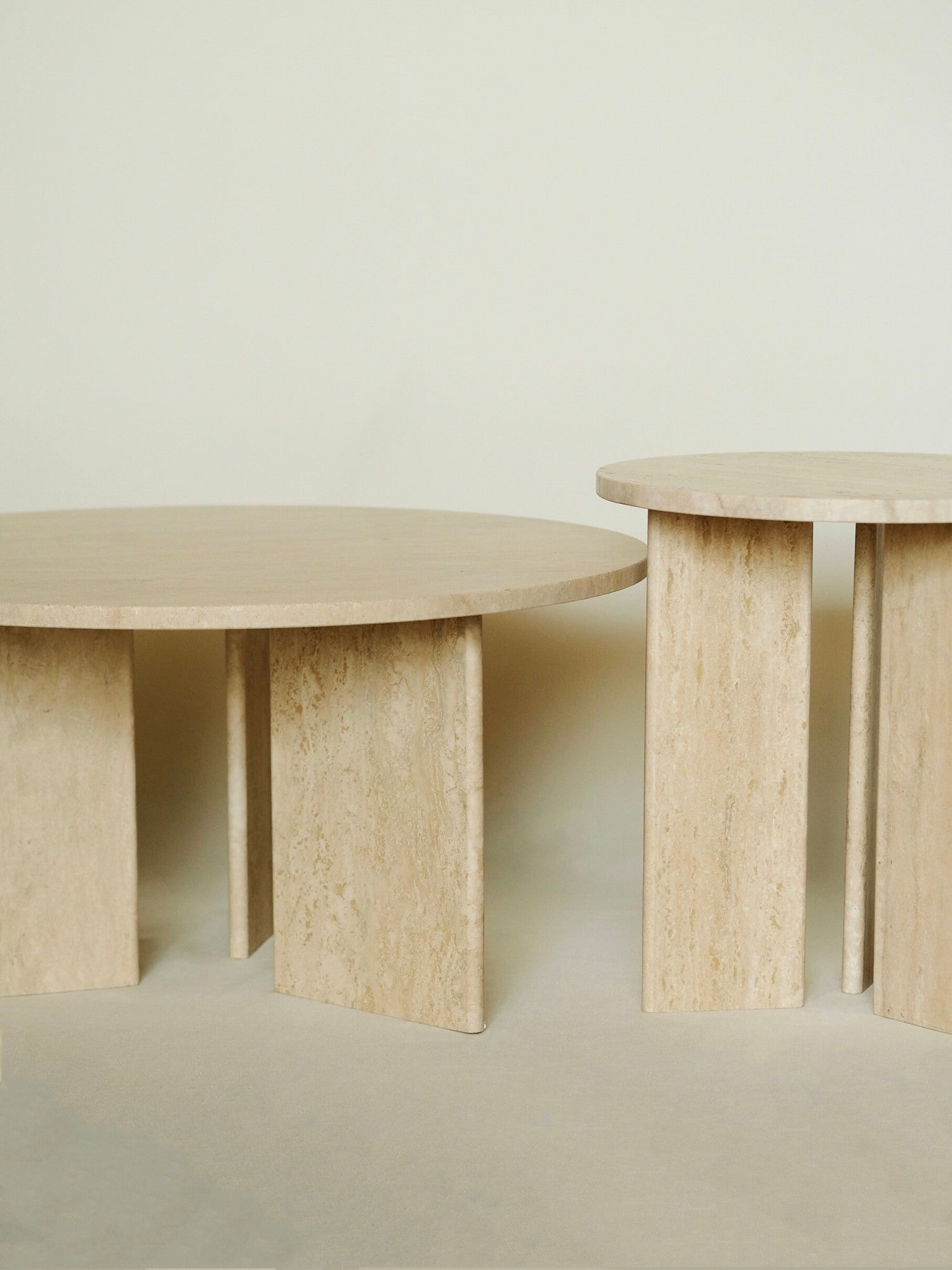 NESTING TABLE — no. 01