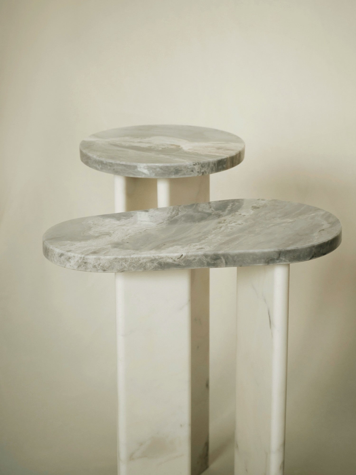 SIDE TABLE — no. 01
