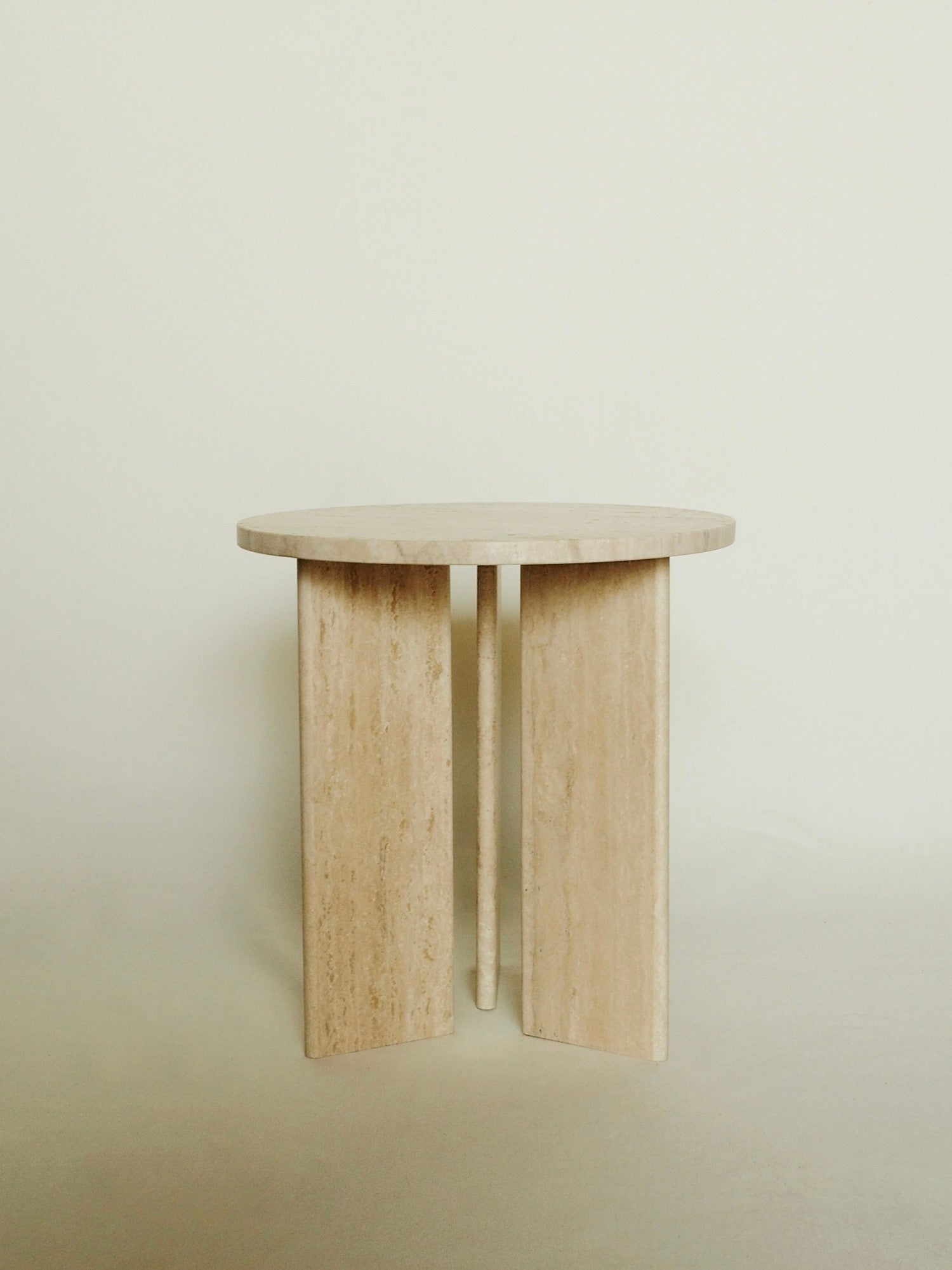 SIDE TABLE — no. 04